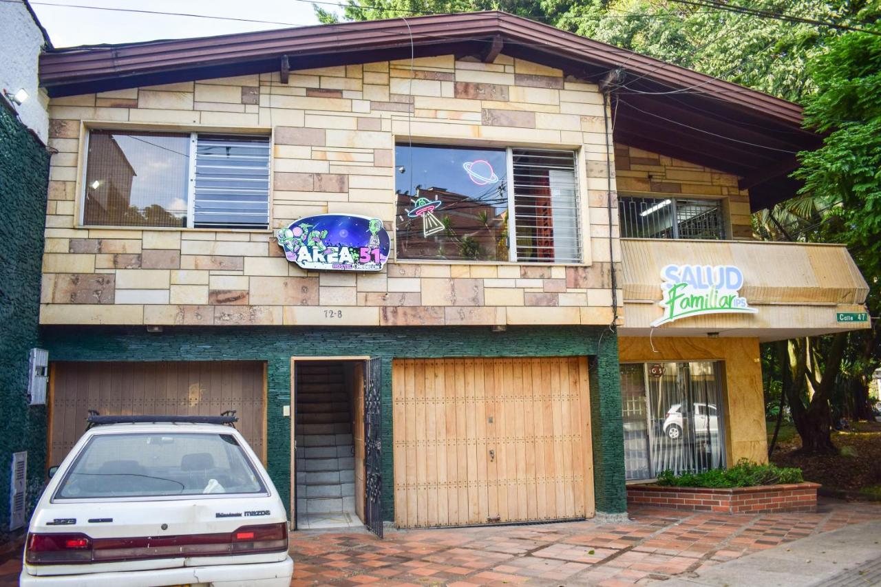 Area 51 Hostel Medellín Exteriér fotografie