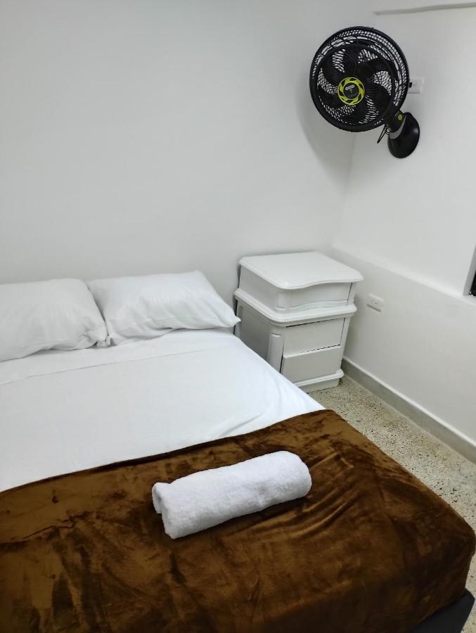 Area 51 Hostel Medellín Exteriér fotografie